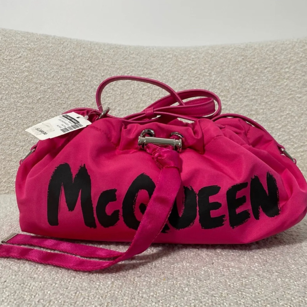 Authentic Alexander McQueen Logo Print Bow Detailed Shoulder Bag